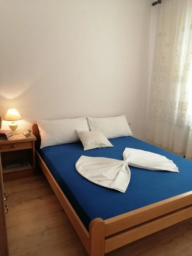 Apartments With A Parking Space Dramalj, Crikvenica - 5592 0*, Dramalj