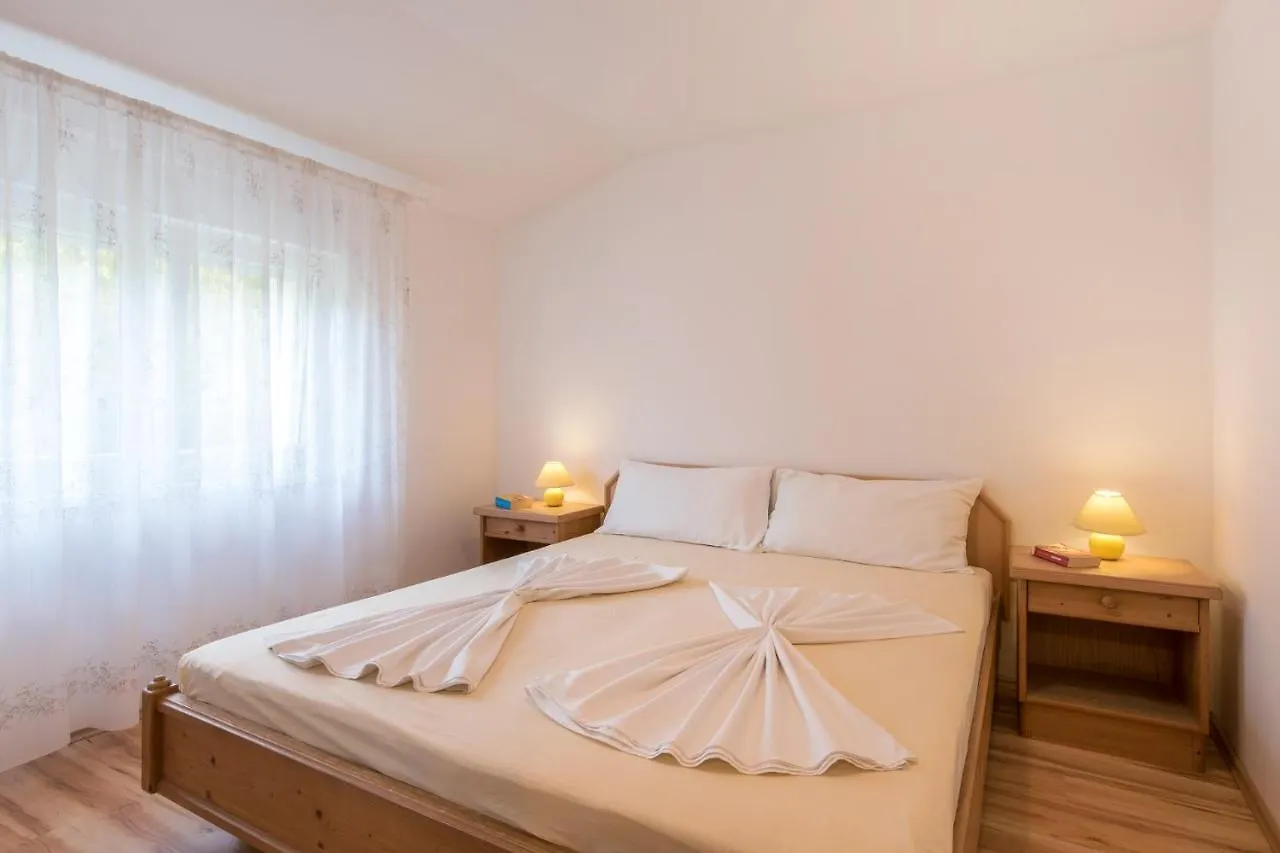 Apartments With A Parking Space Dramalj, Crikvenica - 5592 Dramalj