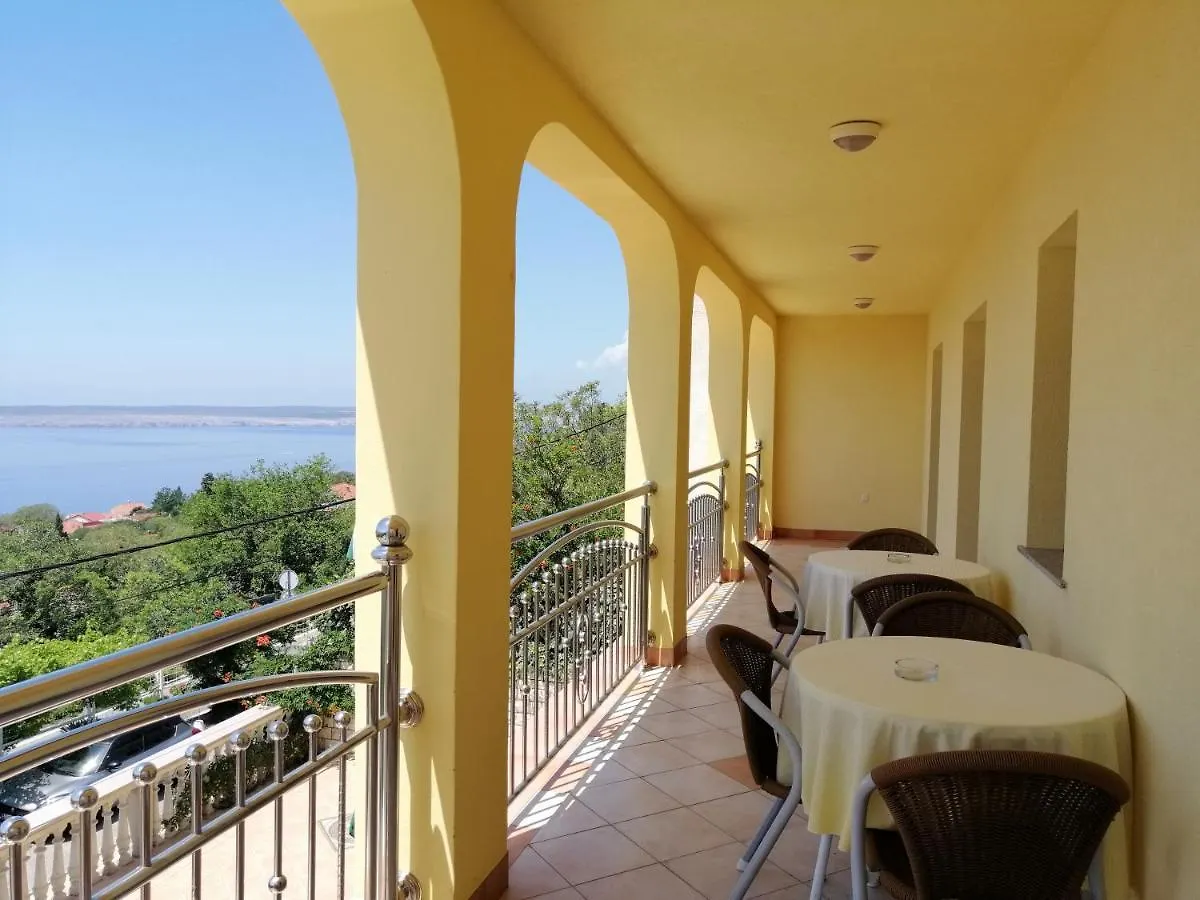 Apartments With A Parking Space Dramalj, Crikvenica - 5592 Croaţia