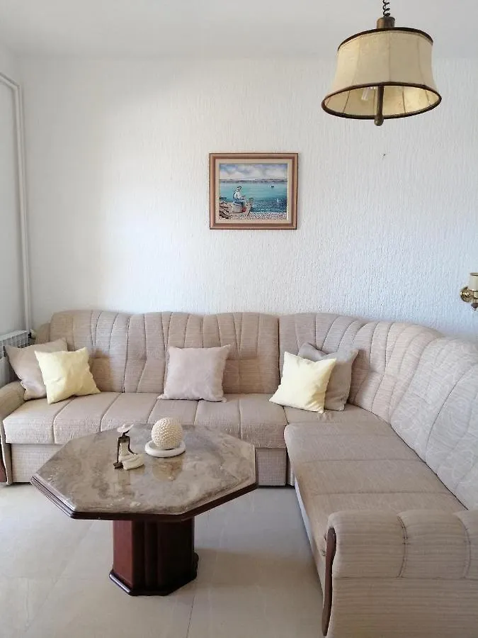 Apartments With A Parking Space Dramalj, Crikvenica - 5592