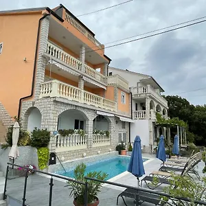  Apartman Martic Janja